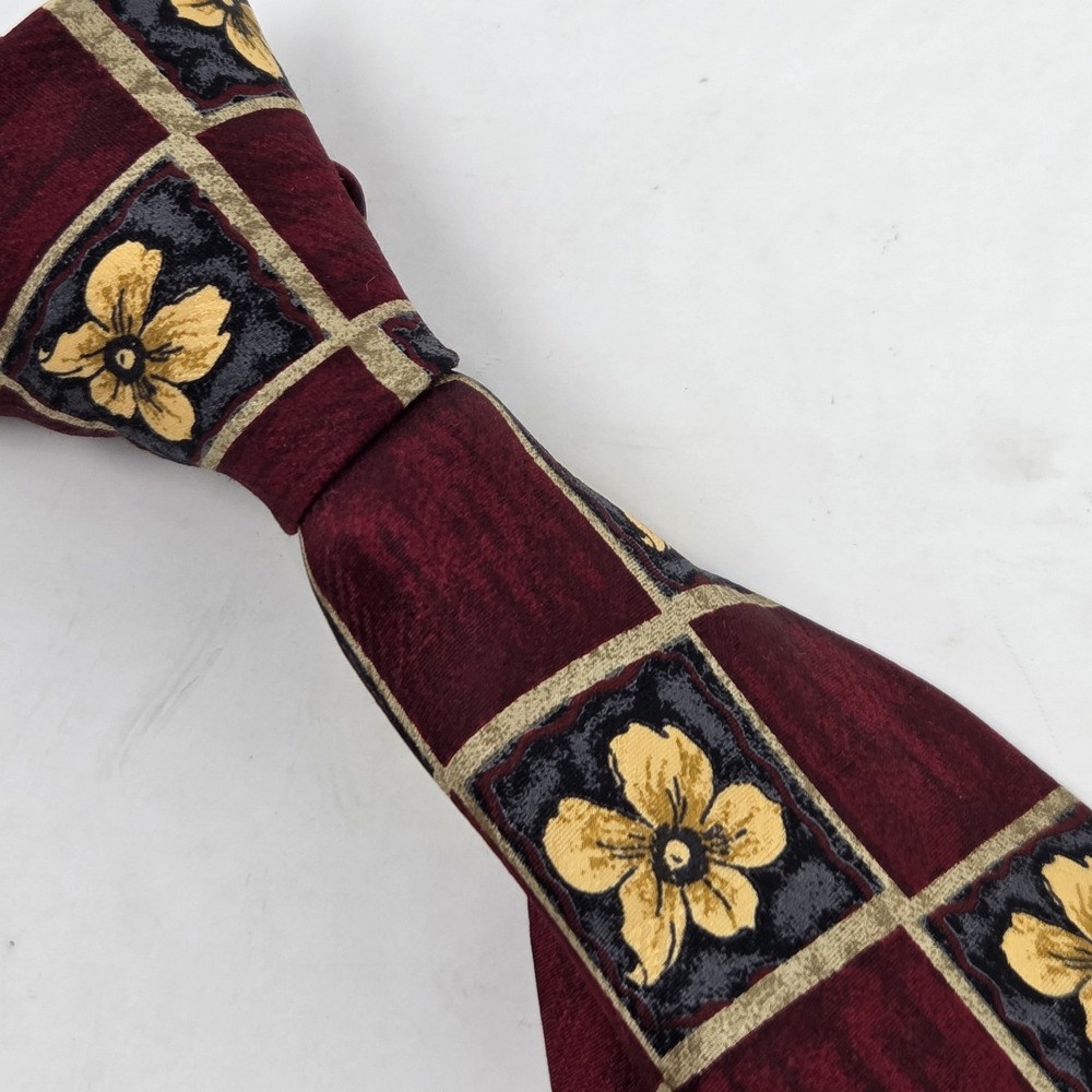 VINTAGE Robert Talbott Studio Silk Neck Tie Red Floral Handmade in USA
